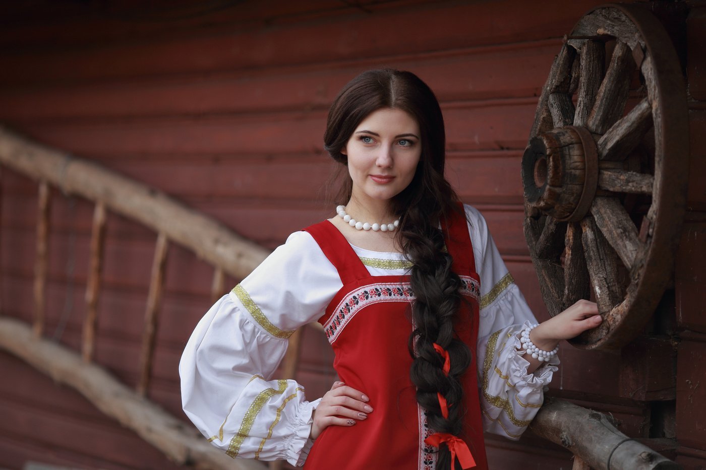 Girls in Slavic costumes in Oslo