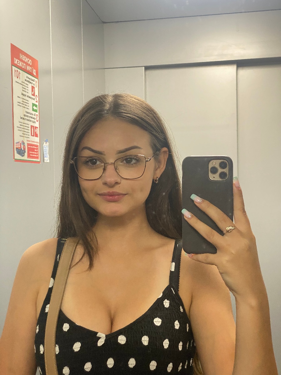 Sexy model Stacy in Oslo